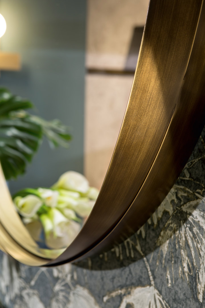 How to protect, clean and enhance furniture surfaces - Cantori
