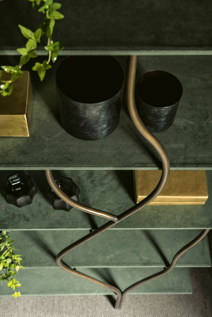 How to protect, clean and enhance furniture surfaces - Cantori