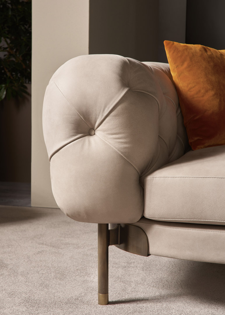 How to protect, clean and enhance furniture surfaces - Cantori
