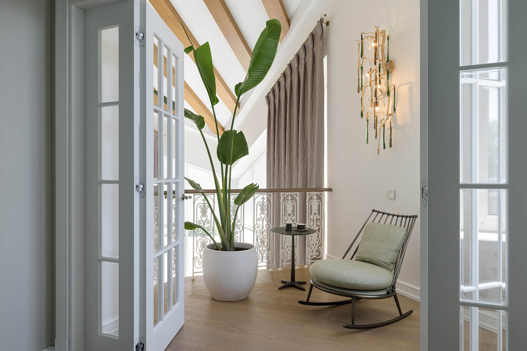 Aesthetics, comfort and functionality for Voice of generations project by V. Concept Studio - Cantori