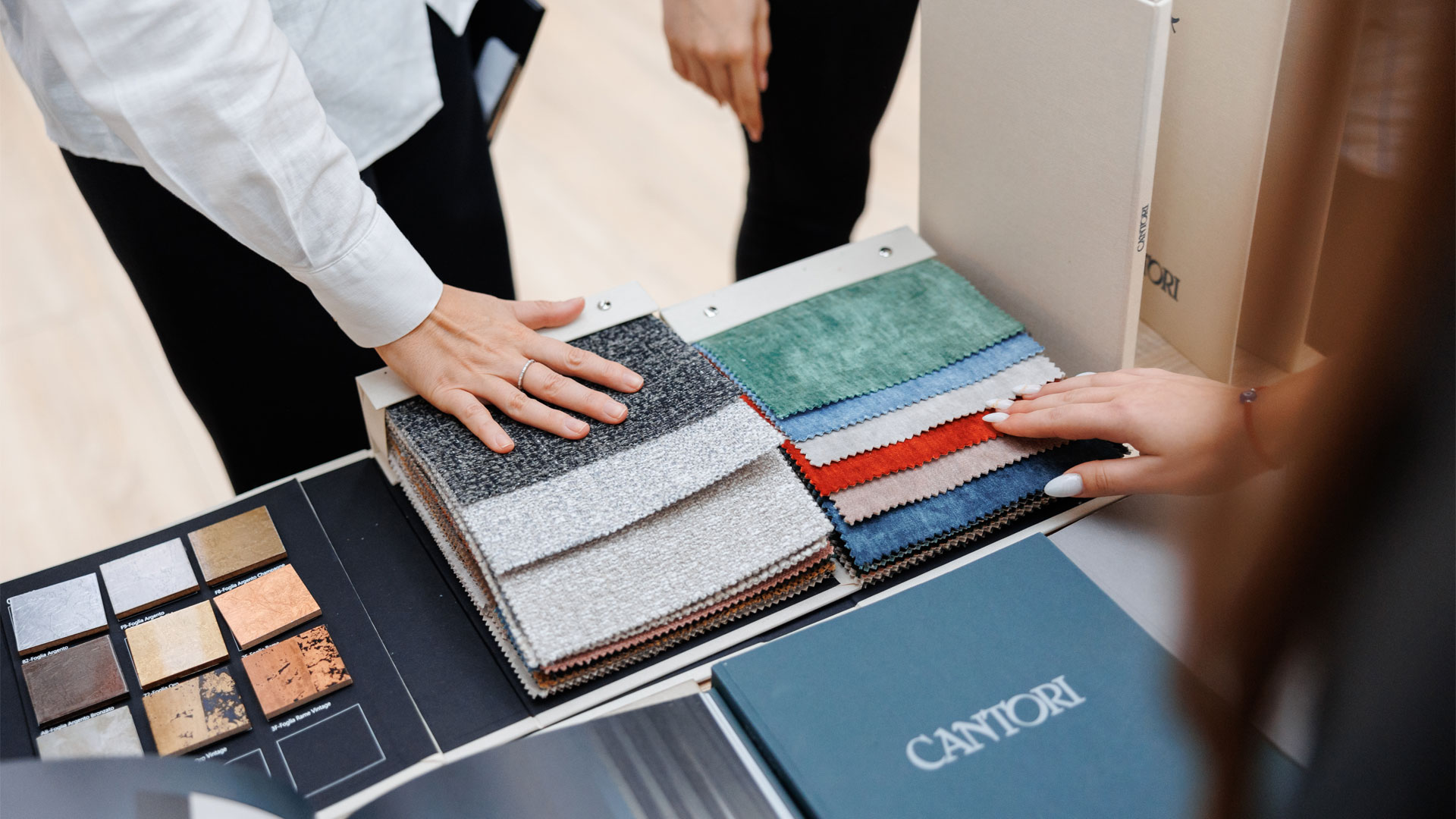Cantori lancia il concorso "Design-concept at the mobilierului în stil Cantori” con l'Università di Chișinău (Moldavia) - Cantori