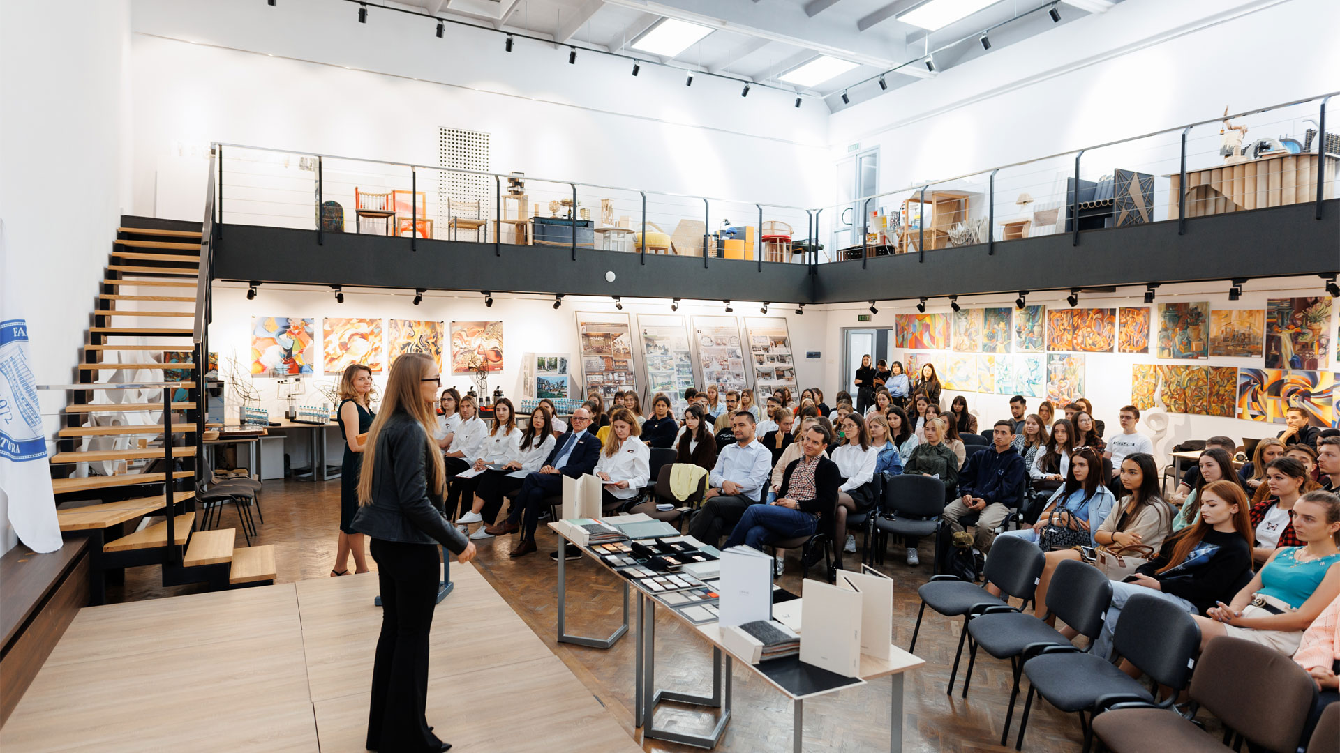 Cantori lancia il concorso "Design-concept at the mobilierului în stil Cantori” con l'Università di Chișinău (Moldavia) - Cantori