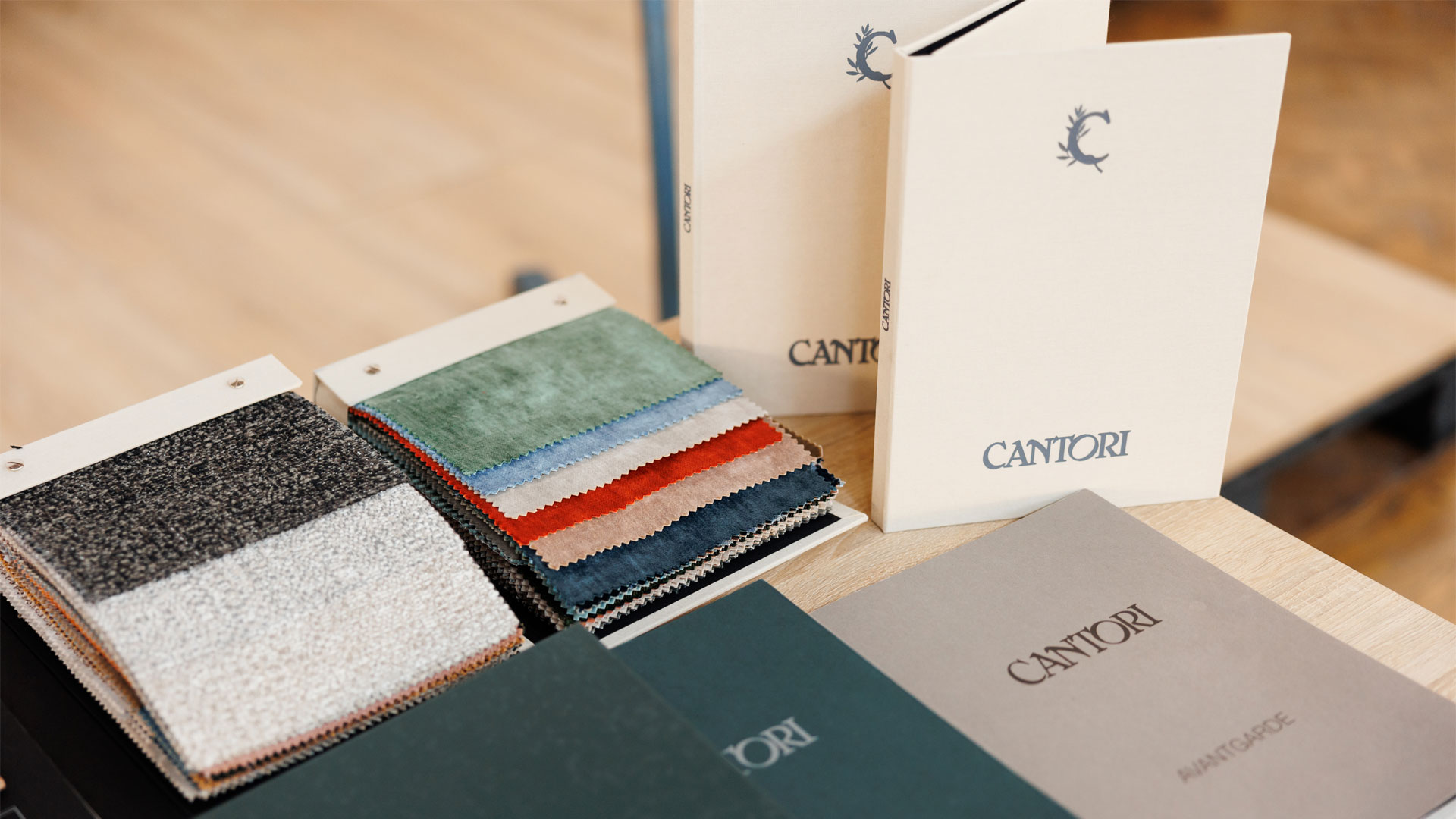 Cantori lancia il concorso "Design-concept at the mobilierului în stil Cantori” con l'Università di Chișinău (Moldavia) - Cantori