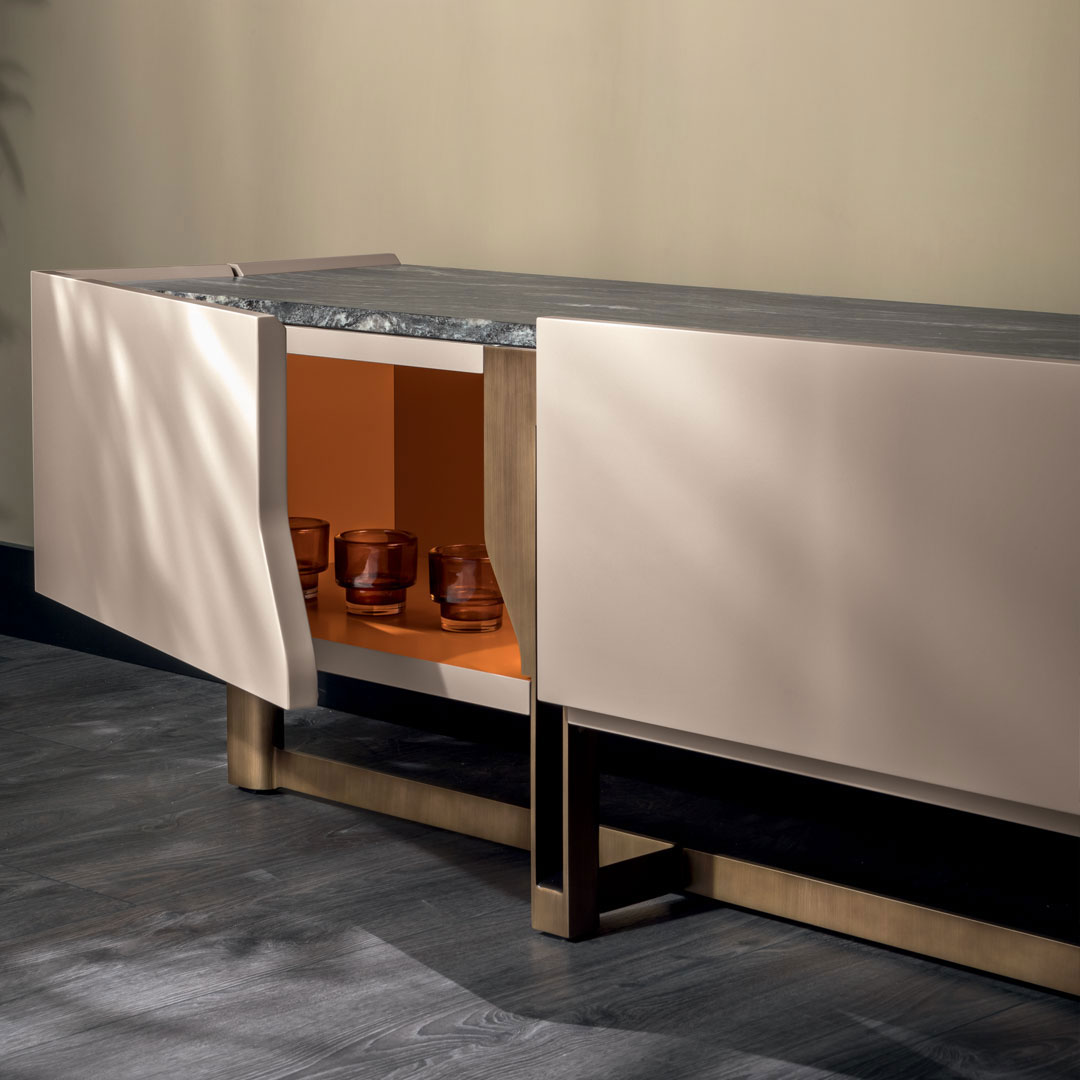 The TV stand, unusual, elegant and refined - Cantori