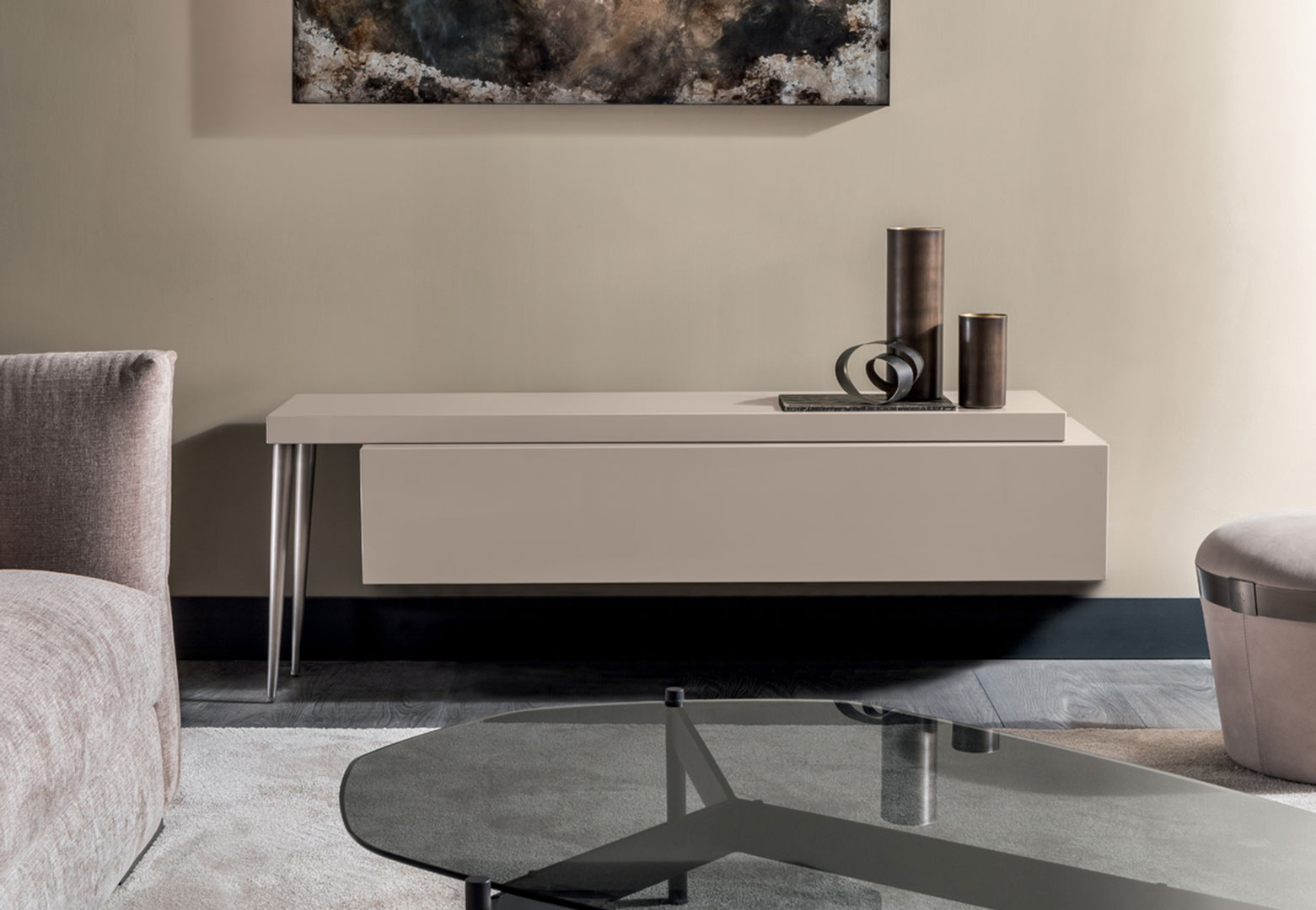 The TV stand, unusual, elegant and refined - Cantori
