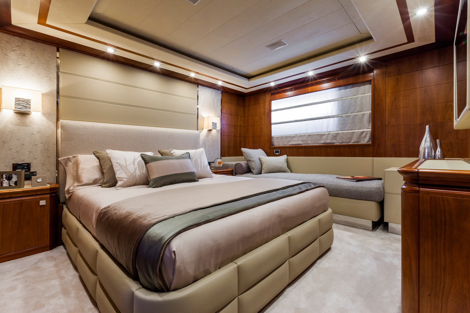 Superyacht Awards - Cantori